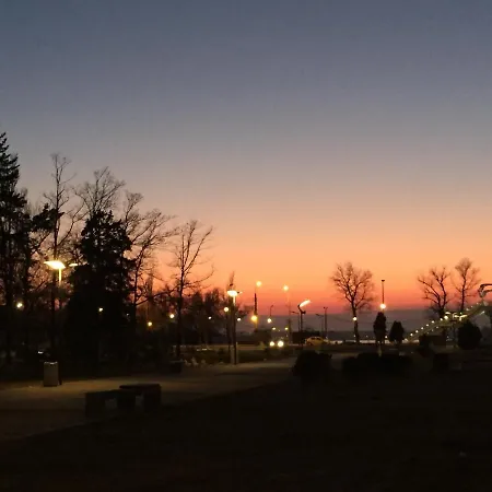 아파트 Mirage Sunset 마마이아