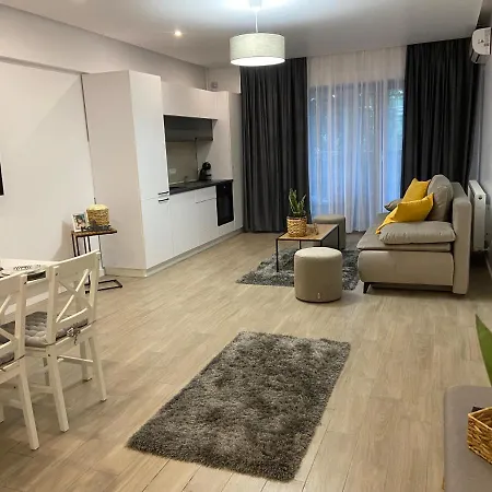 Mirage Sunset * Mamaia