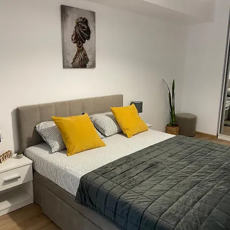 Mirage Sunset Apartman Mamaia